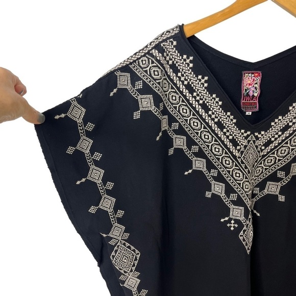 Johnny Was Shobah Long French Terry Poncho Embroidered Black Size Medium 3727JW - Picture 3 of 7